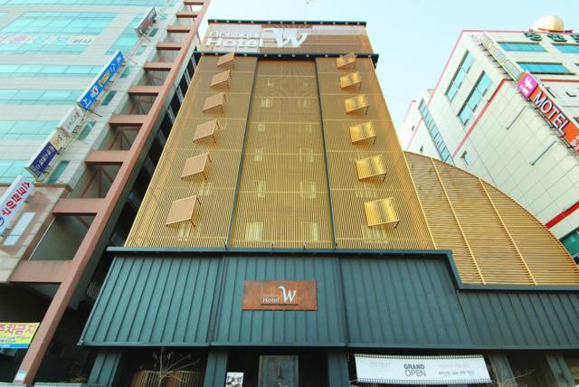 W Boutique Hotel Gimhae Екстериор снимка